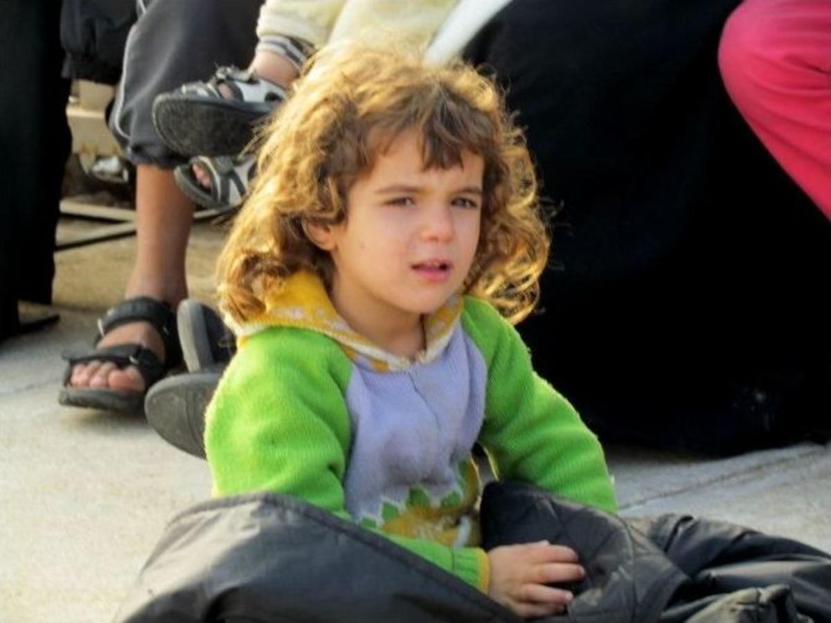 &Ccedil;eşme&rsquo;de 3 Operasyonda 134 Sığınmacı Yakalandı