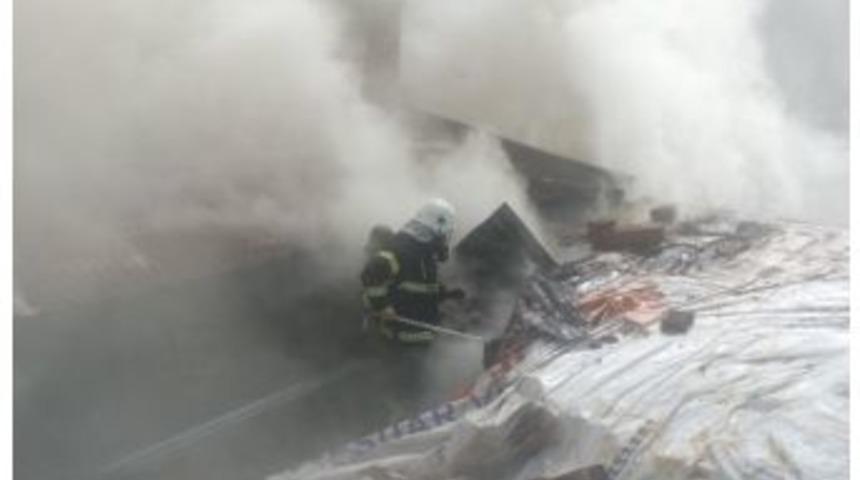 &Ccedil;atı Yangını Korkuttu