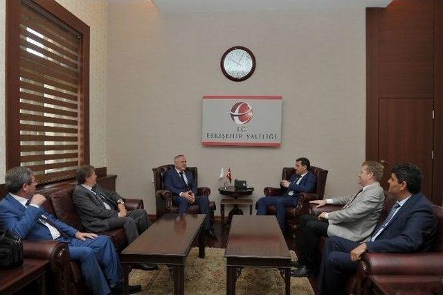 Rumeli İş Adamları Ve Kanserle Yaşam Derneği&rsquo;nden Vali &Ccedil;elik&rsquo;e Ziyaret 2