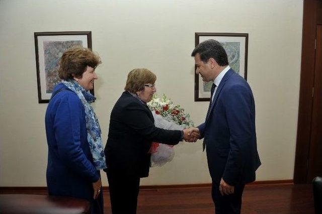 Rumeli İş Adamları Ve Kanserle Yaşam Derneği&rsquo;nden Vali &Ccedil;elik&rsquo;e Ziyaret 3