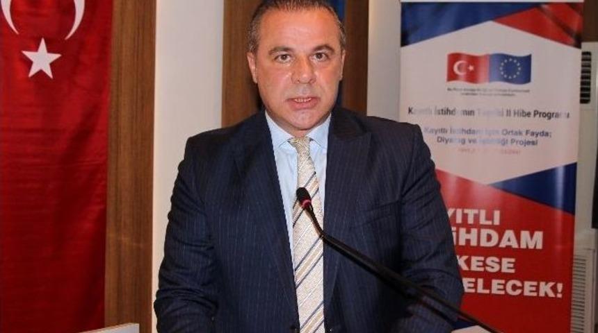 Aky&uuml;z&rsquo;den &rsquo;kayıt Dışı İstihdam&rsquo; Uyarısı