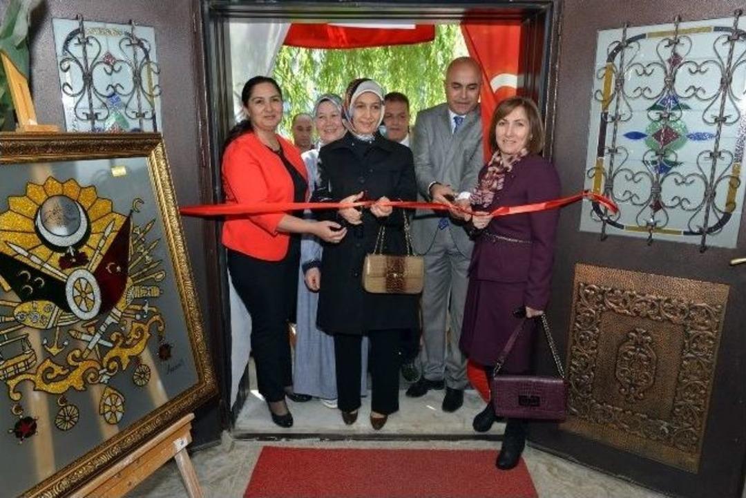 Yakutiye, Kurs Sergisini Demokrasi Şehitleri Anısına A&ccedil;tı