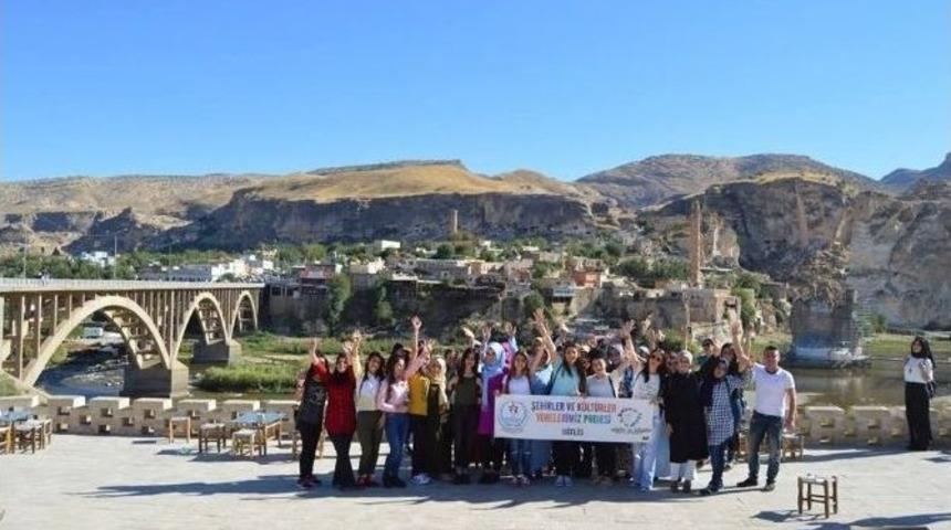 Bitlis&rsquo;te Şehirler Ve K&uuml;lt&uuml;rler-y&ouml;relerimiz Projesi