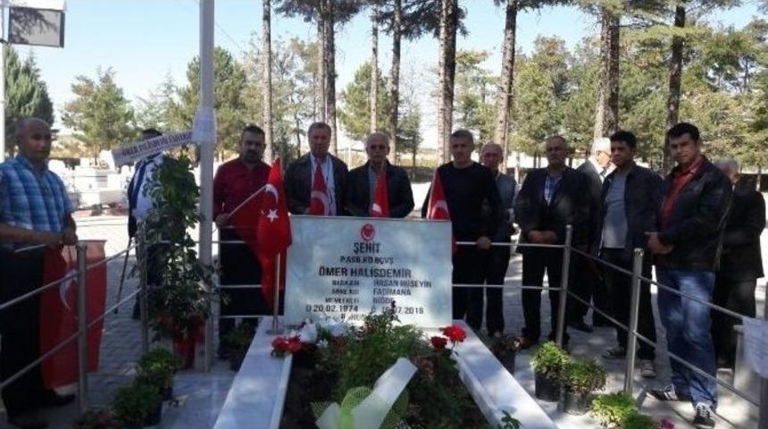 Samsunlu Şehit Yakını Ve Gazilerden Halisdemir&rsquo;in Mezarına Ziyaret