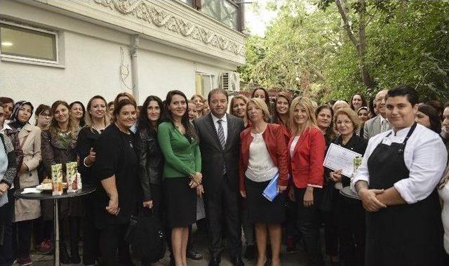 180 Kadına &ldquo;girişimcilik Mutfağı&rdquo; Sertifikası 1