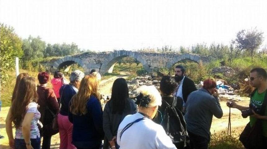 İznik&rsquo;te &ldquo;tarih&icirc;&rdquo; Ayıp