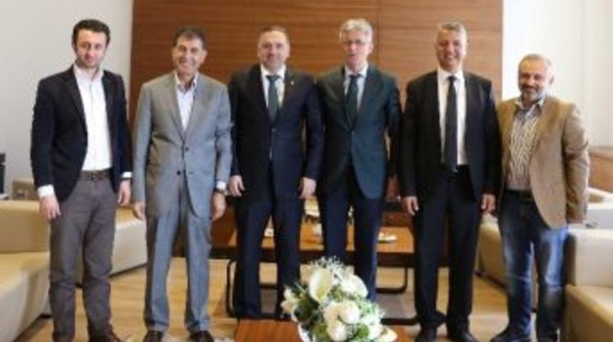 Başkan Ellibeş&rsquo;ten Koto&rsquo;ya &lsquo;hayırlı Olsun&rsquo; Ziyareti