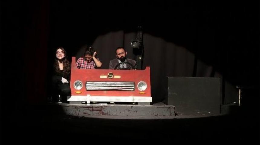 Denizli Şehir Tiyatroları 7 Ekim&rsquo;de Kapılarını A&ccedil;ıyor