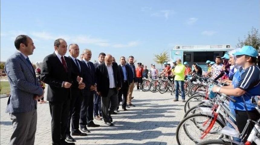 Sağlık Bakanlığı&rsquo;ndan Hitit &Uuml;niversitesi&rsquo;ne 250 Bisiklet