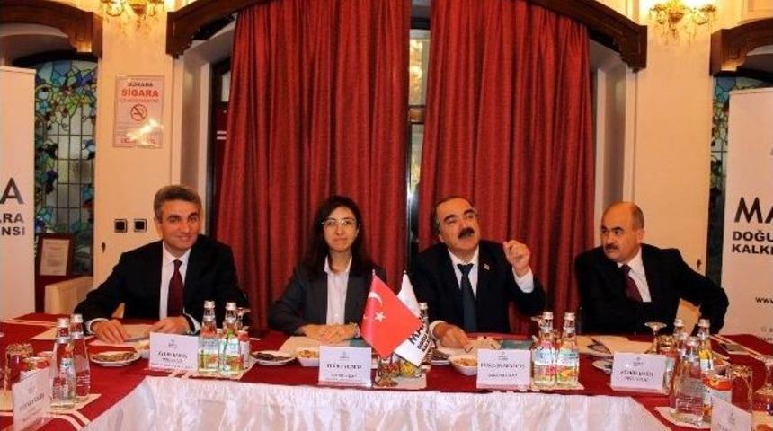 Valiler Termal&rsquo;e Hayran Kaldı