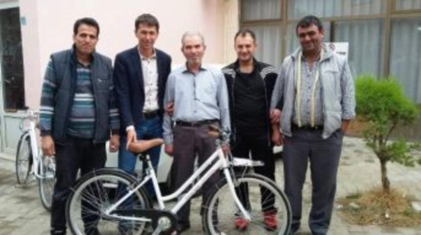 Kalkım Beldesinde Bisiklet Dağıtımı Başladı