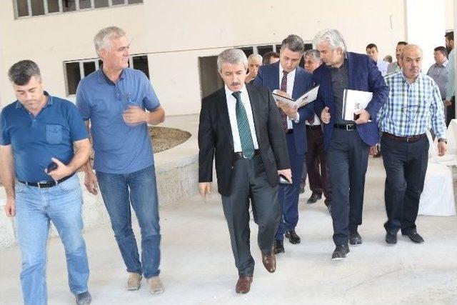 Akhisar’da Yeni Üniversite Binasının Yüzde 75’i Tamamlandı