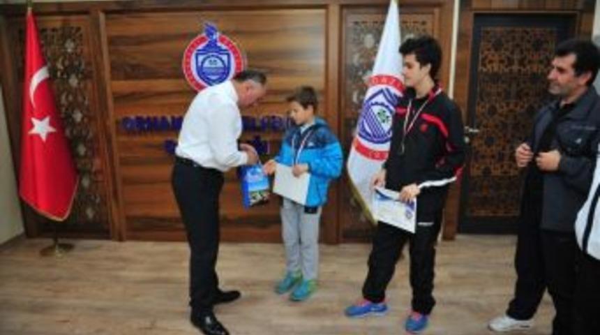 &Ccedil;ağlayan Şampiyonları Ağırladı