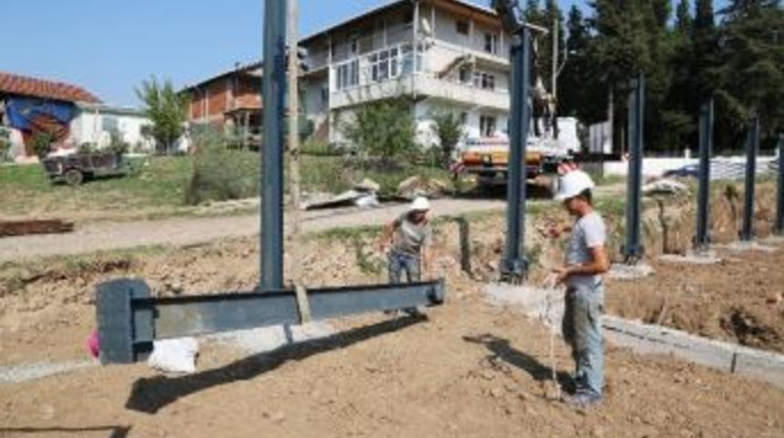 Başiekele&rsquo;de 2 Pazar Alanı Daha İnşa Ediliyor