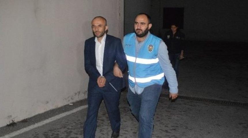 Fetullah G&uuml;len&rsquo;in 2 Akrabası Tutuklandı