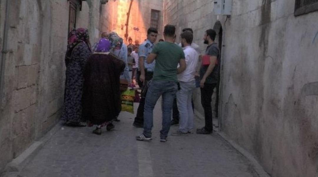 (&ouml;zel Haber) Kadın Cinayetine Giden Polisler İki Kişinin Hayatını Kurtardı