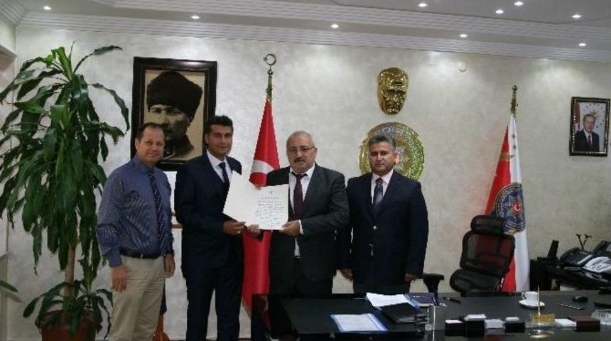 Başbakan Yıldırım&rsquo;dan Kahraman Polise Mektup