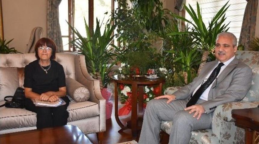 Vali G&uuml;ven&ccedil;er&rsquo;e Ziyaretler Devam Ediyor