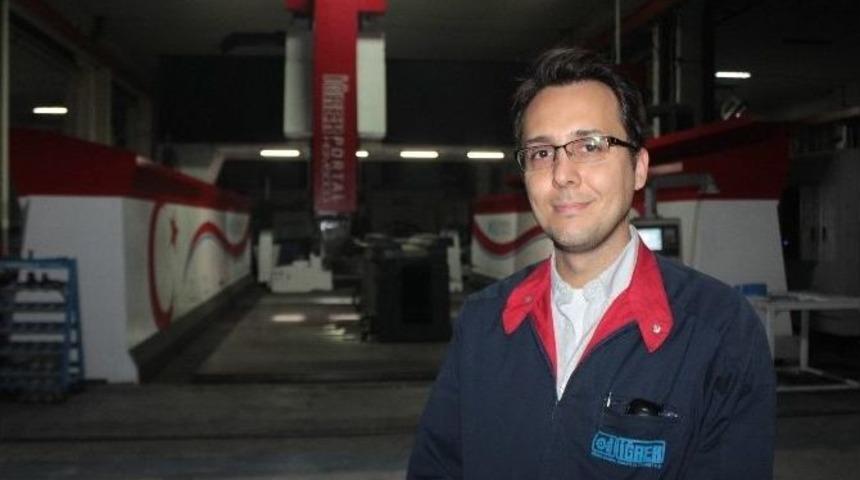 T&uuml;rkiye&rsquo;nin En B&uuml;y&uuml;k 5 Eksenli K&ouml;pr&uuml; Tipi Freze Tezgahı Bursa&rsquo;da &Uuml;retildi