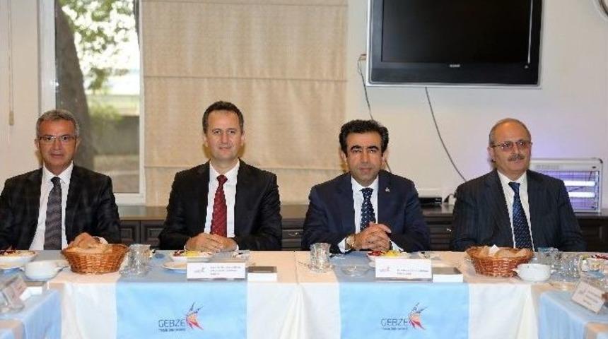 Gt&uuml; Vakfı Emin Adımlarla İlerliyor