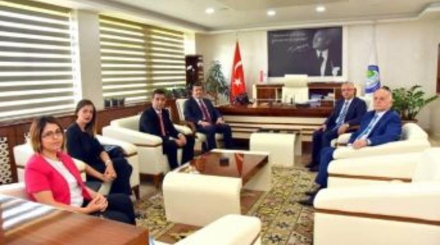 Vakıfbank B&ouml;lge M&uuml;d&uuml;r&uuml;nden Başkan Kayda&rsquo;ya Ziyaret