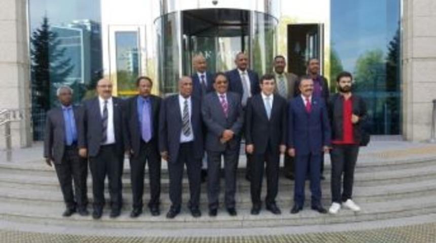 Iuc Başkanı Orhan Hikmet Azizoğlu: "fet&ouml;&rsquo;ye Karşı Yurt Dışı M&uuml;cadele Hepimizin Asli G&ouml;revidir"