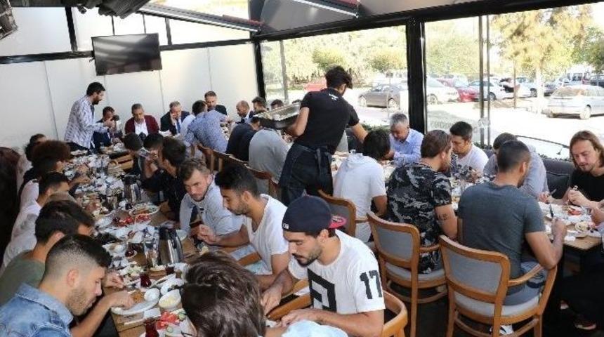 Belediyespor Kahvaltıda Buluştu