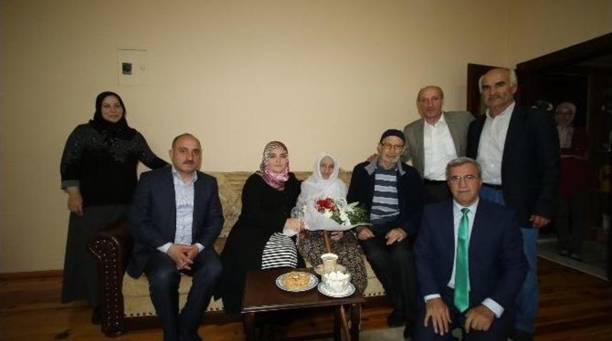 Başkanlardan Asırlık &Ccedil;ınarlara Ziyaret