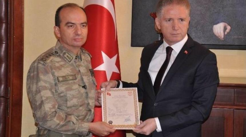 6 Pkk&rsquo;lı Ter&ouml;ristin &Ouml;ld&uuml;r&uuml;lmesine Başarı Belgesi