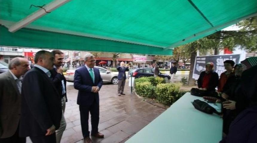 Belediye Başkanları Eşlerinden G&ouml;&ccedil; Eden Ailelere Yatak Kampanyası