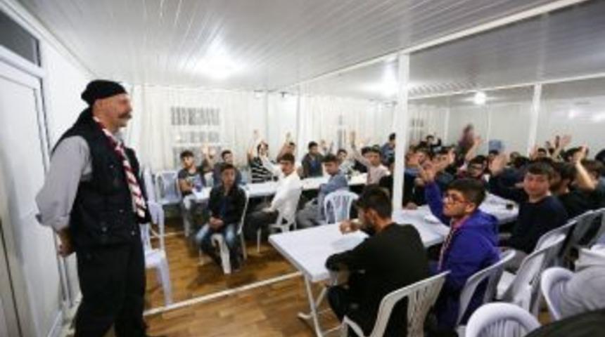 İzcilik Federasyonu Başkanı Hasan Din&ccedil;er Subaşı;