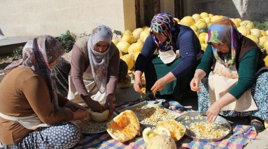 U&ccedil;hisarlı Kadınlar Ev &Uuml;retimleri İle Ekonomik &Ouml;zg&uuml;rl&uuml;klerine Kavuştu