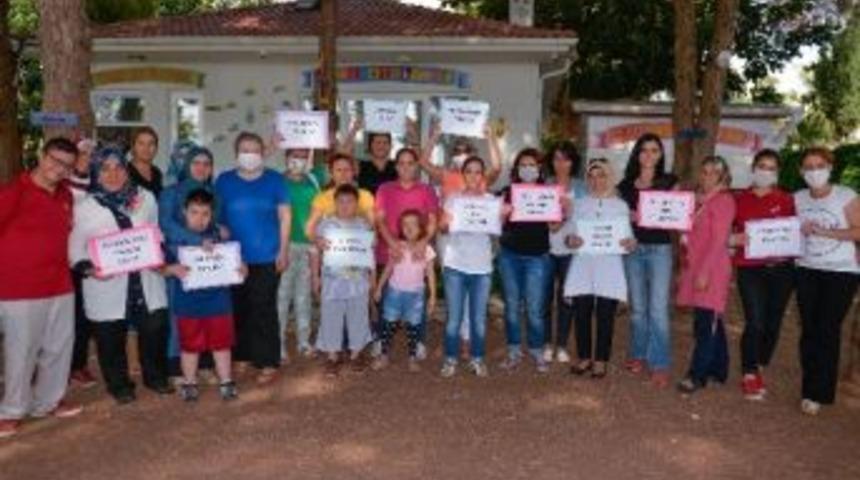 &Ouml;zel Anneler Pembe Prenses&rsquo;te