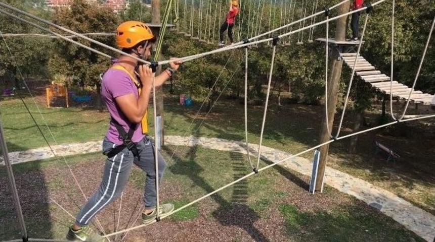 Sa&uuml; &Ouml;ğrencileri Macera Park&rsquo;ta