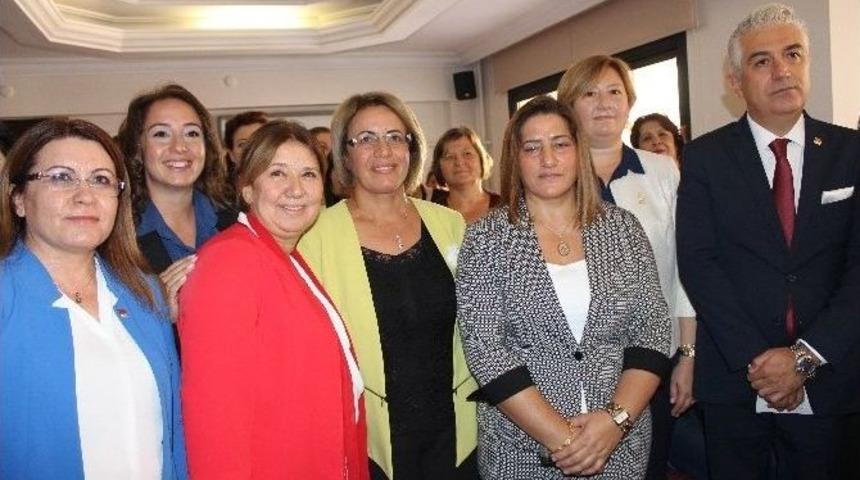 Chp Kadın Kolları Genel Başkanı K&ouml;se: "15 Temmuz&rsquo;dan Beri Olağan&uuml;st&uuml; Bir S&uuml;re&ccedil; Yaşamaktayız"
