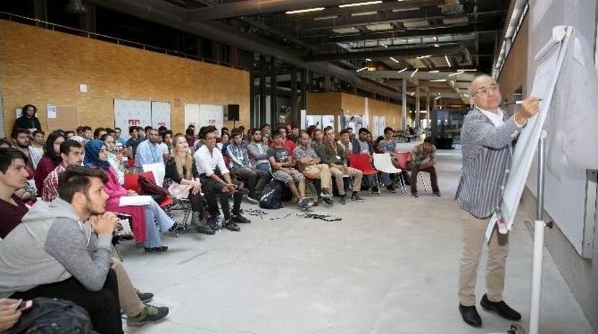 "ag&uuml; Ways" İle K&uuml;resel Sorunlara &Ccedil;&ouml;z&uuml;m Arayışı