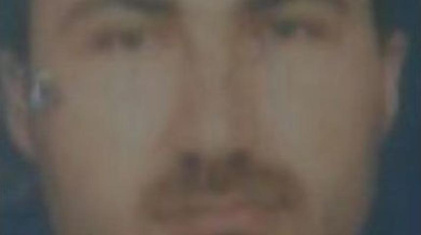 İntihar Eden Şahsın Otoparka Geliş Anı Ve Silah Sesi Kameralara Yansıdı