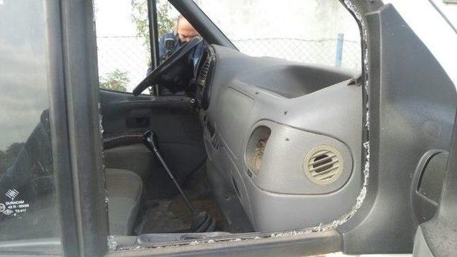 Evin &Ouml;n&uuml;nden &Ccedil;aldılar, 24 Saat Ge&ccedil;meden Polis Buldu 2