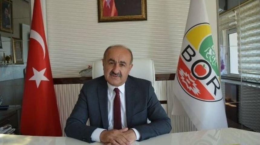 Bor İl&ccedil;esi Yeni Meydanına Kavuşuyor