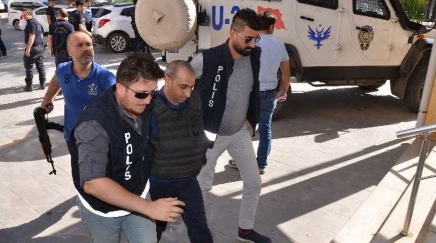 Karısını &Ouml;ld&uuml;ren Zanlı Yakalandı