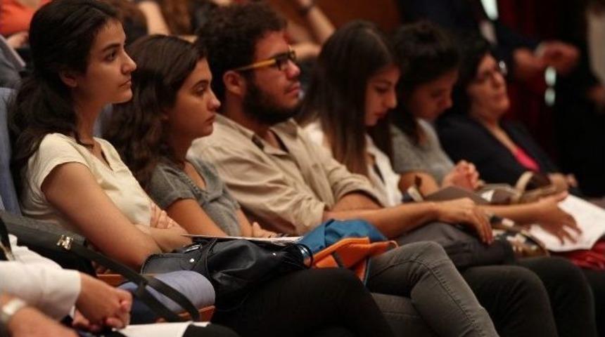 Prof. Dr. Velittin Kalınkara, "6-7 Yıl Sonra 65 Yaş &Uuml;zeri N&uuml;fus Y&uuml;zde 10&rsquo;un &Uuml;zerine &Ccedil;ıkacak"