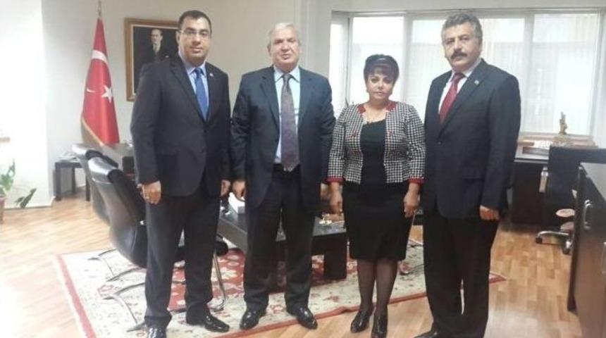 Eskişehir Azerbaycanlılar Derneğinden Tepebaşı Kaymakamlığına Ziyaret