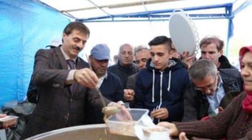 Serdivan’da Ağızlar Aşure İle Tatlanacak