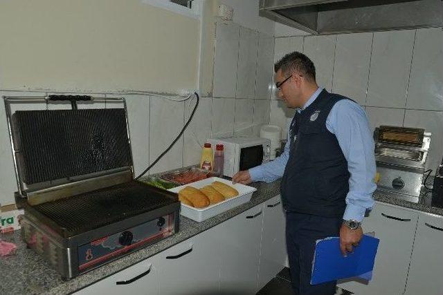 Tepebaşı Zabıtası Okul Kantinlerini Denetledi 1