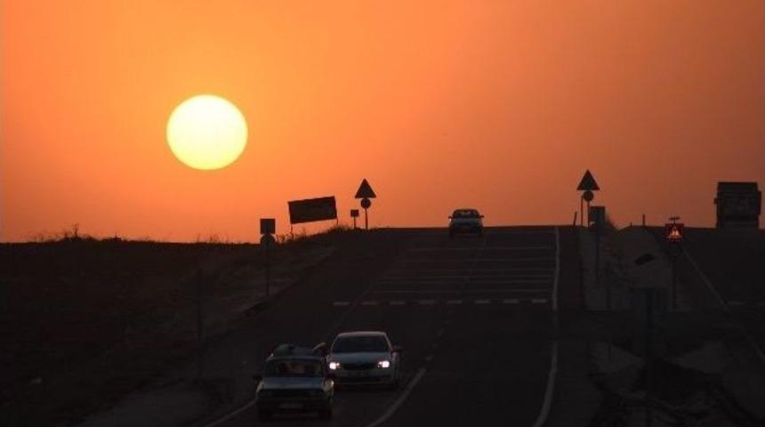 Nusaybin&rsquo;de Tarihi İpek Yolunda G&uuml;n Batımı