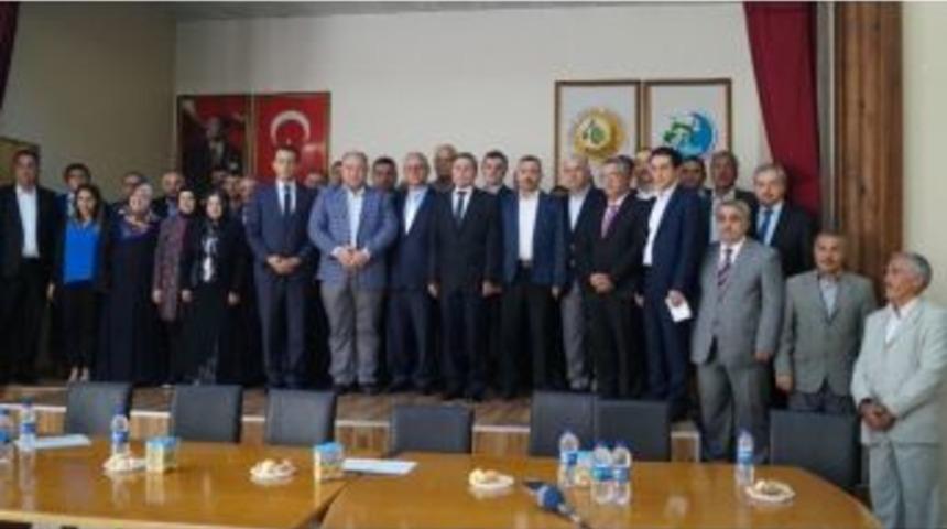 Ak Parti İl&ccedil;e Teşkilatı Mazbatasını Aldı