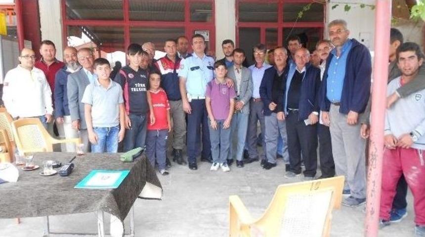 Aksaray&rsquo;da G&uuml;venli Trakt&ouml;r Kullanımı Eğitimi Verildi