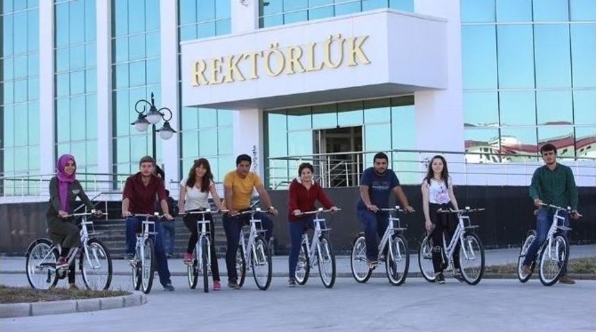 Ar&uuml;&rsquo;l&uuml; &Ouml;ğrencilerin Bisiklet Keyfi