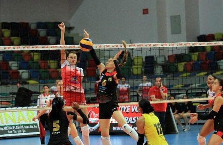 Uluslararası Cengiz Göllü Kadınlar Turnuvası G2