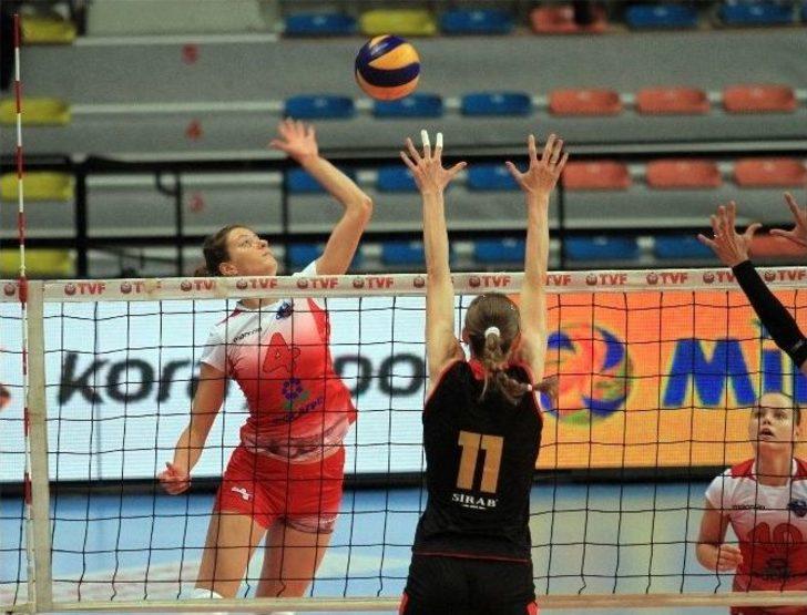 Uluslararası Cengiz Göllü Kadınlar Turnuvası G5